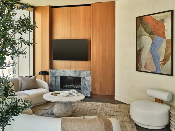 211 W Elm Ct #6D, Los Angeles, CA 90067