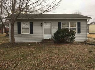 410 S 6th St, Petersburg, IN 47567