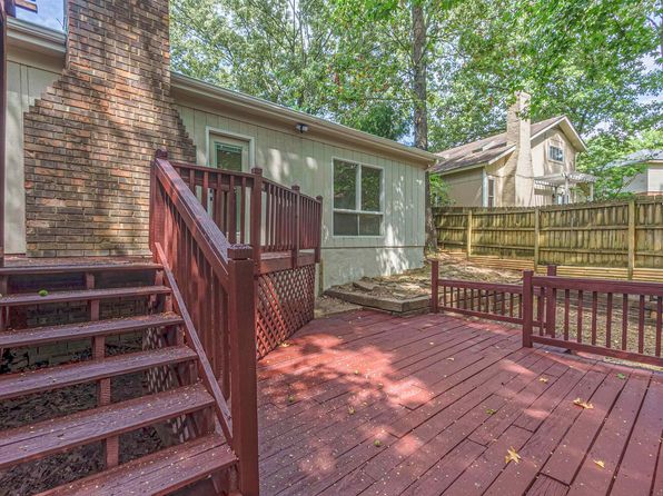 8267 Chippingham Dr, Cordova, TN 38016