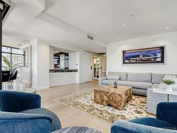 5th image of 200 Harbor Dr Unit 2602