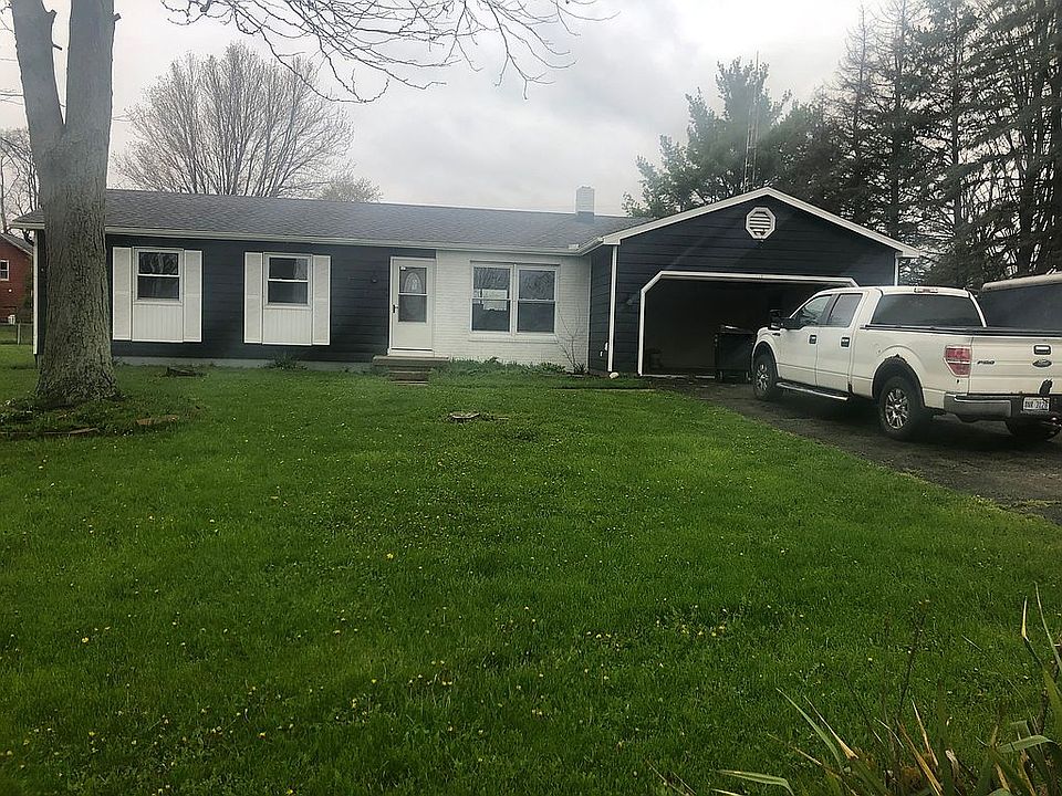 1st image of 414 Bruce Ct