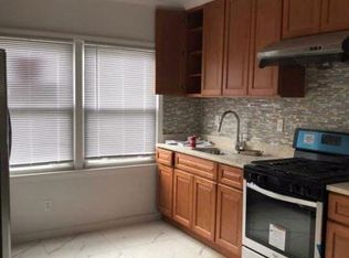 6541 172nd St, Fresh meadows, NY 11365