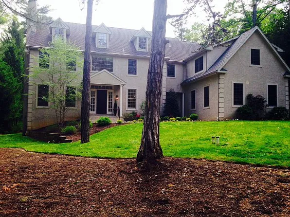 1531 Flat Rock Rd, Penn Valley, PA 19072