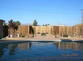 10777 Kiavan Rd, Apple Valley, CA 92308