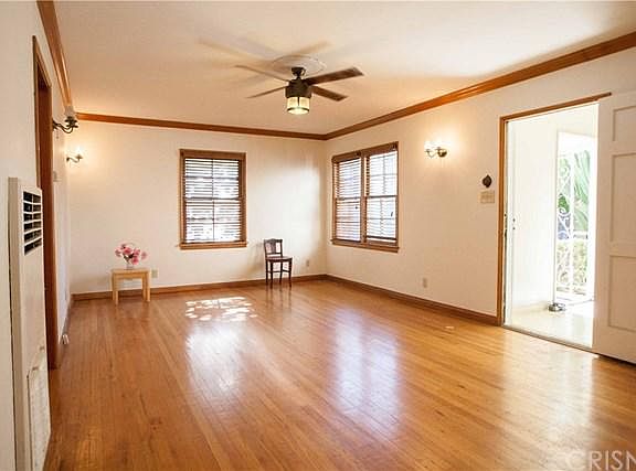 4th image of 4113 Perlita Ave APT B