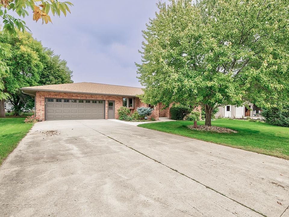 1402 14th St, Milford, IA 51351 Zillow