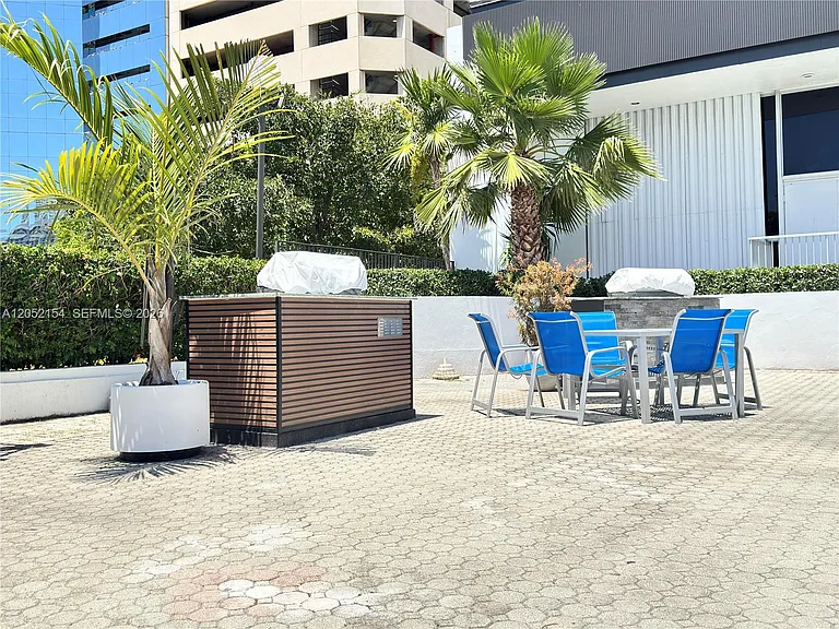 905 Brickell Bay Dr #623 — Photo 22