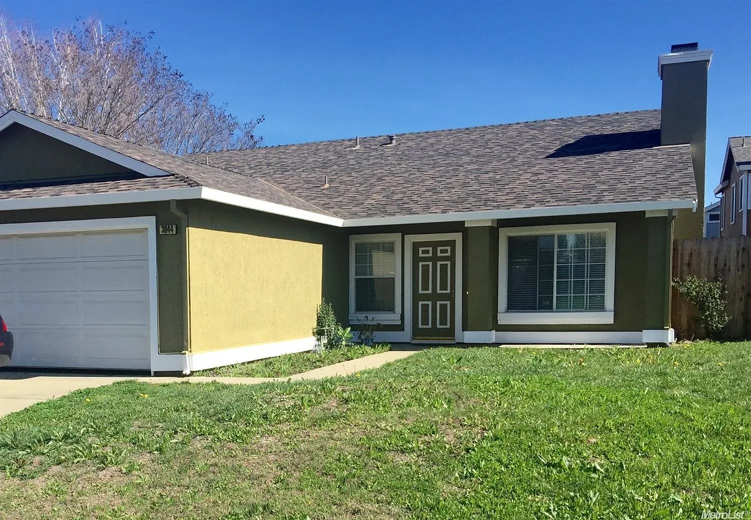 3644 Eagle Crest Cir photo 1