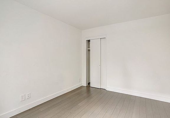 5th image of 145 E 27th St APT 2L