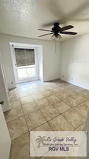 Building Photo - 3500 Carmen Ave #706