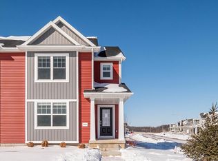 1712 Happy Trails Rd, Verona, WI 53593