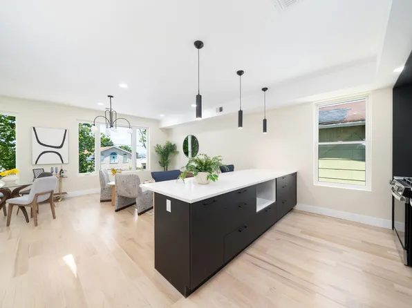 84 Terrace Avenue image 9 of 21