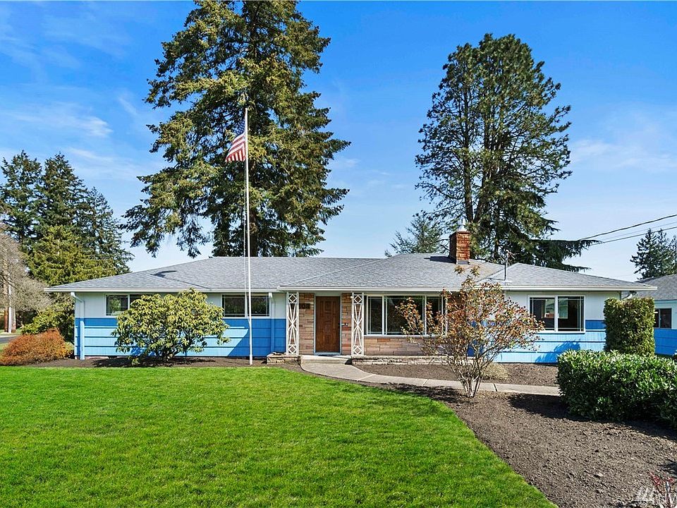 Welcome home! Amazing single story home in the heart of Parkland near PLU & JBLM.