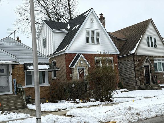 3rd image of 2003 S 18th Ave