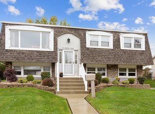 16330 Paxton Ave, Tinley Park, IL 60477