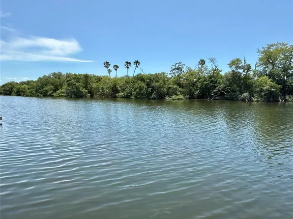 460 Mount Oak Ave NE #745, Saint Petersburg, FL 33702