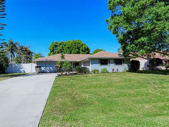 2nd image of 4197 King Richard Dr