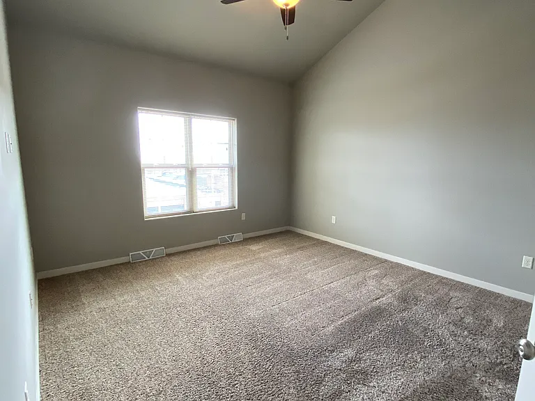 1125 High Pointe Knoll Cir — Photo 11