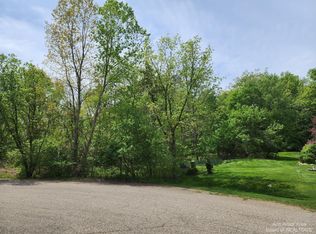 3657 Knoll Creek Ct, Ann Arbor, MI 48105