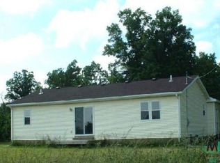 3032 Oak Grv, North Branch, MI 48461