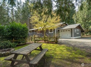 5959 NE Spruce Dr, Hansville, WA 98340
