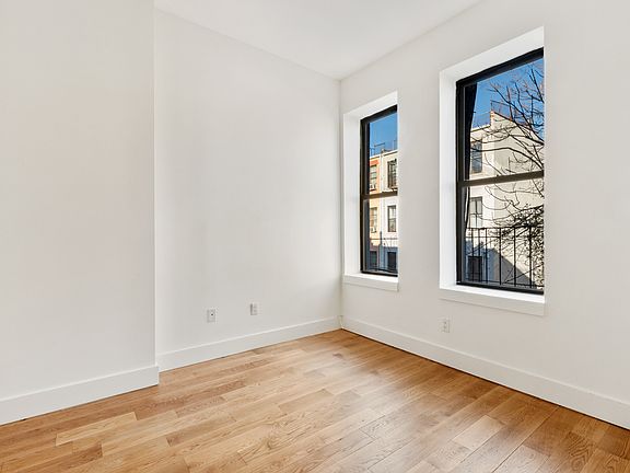 4th image of 867 Halsey St #L2