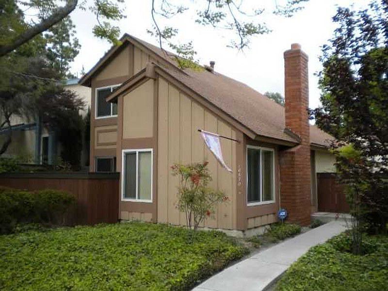1st image of 10670 Escobar Dr
