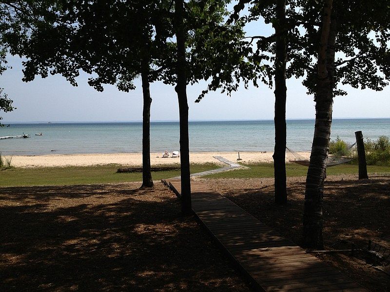 1st image of 7688 N Cove Trl