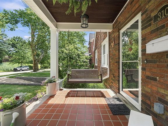 3rd image of 310 Morrison Dr