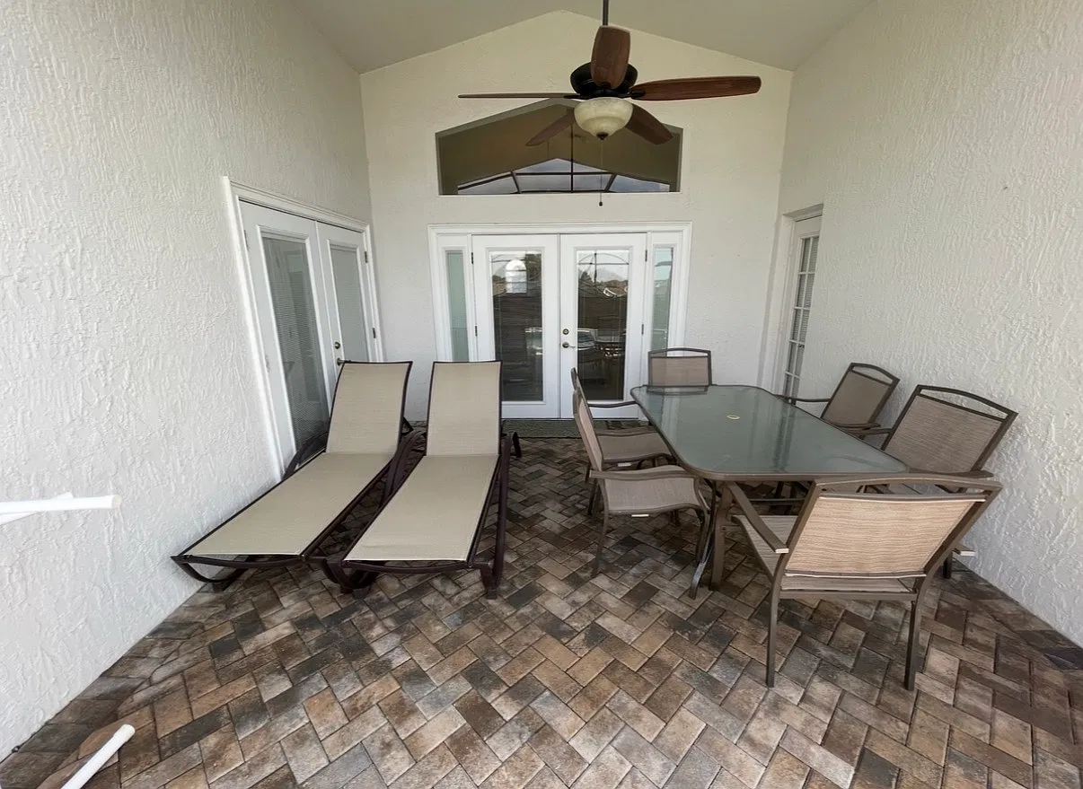 5 bed, 1791 sqft, $2,950 — Photo 3