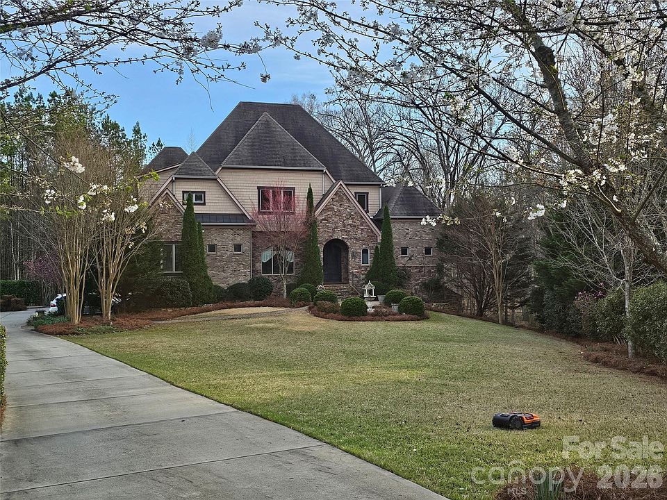 1st image of 9222 Woodhall Lake Dr