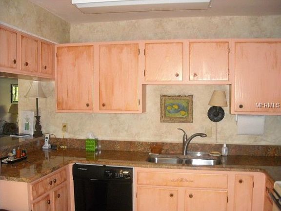 4th image of 1637 Brookhouse Ct #142-11