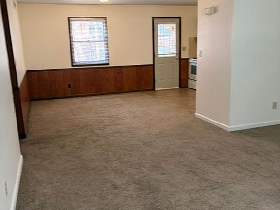 5th image of 2813 Whitener St #C4
