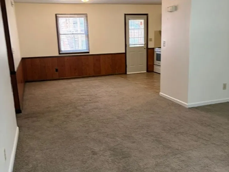2813 Whitener St — Photo 12