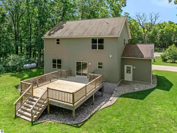 5842 Caberfae Hwy, Manistee, MI 49660