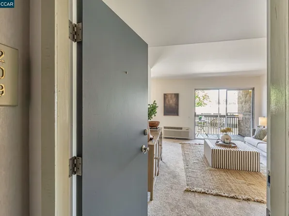 155 Sharene Ln APT 209, Walnut Creek, CA 94596