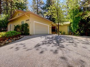 17059 Alioto Dr, Grass Valley, CA 95949