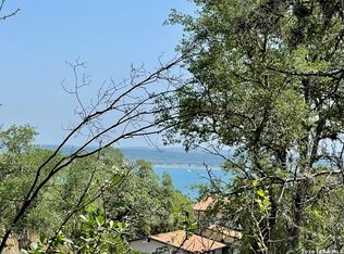 1204 Lakeside Dr W, Canyon Lake, TX 78133