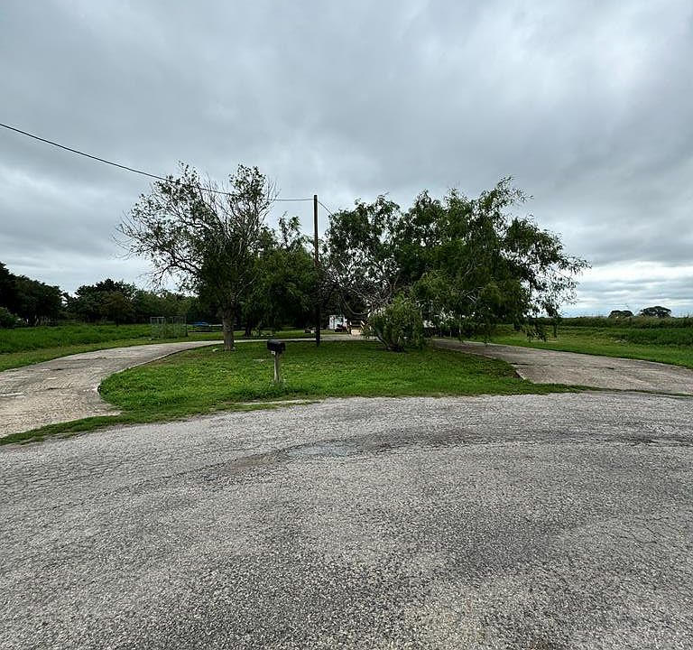 1st image of 20899 Carlos St