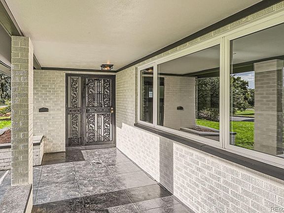 4th image of 2940 N Monaco Parkway