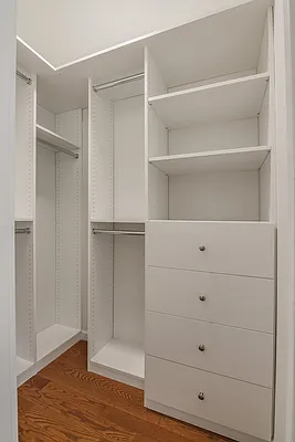 Rented by New York Private Realty Group | media 9