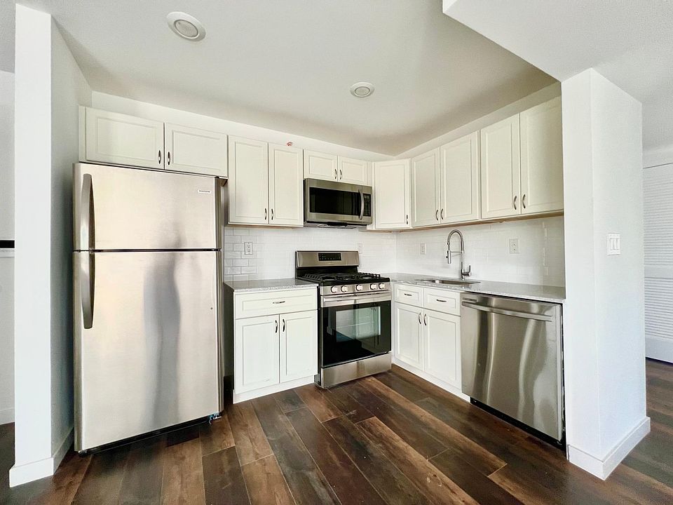 1st image of 2001 Frankford Ave #1A