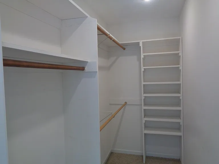 3801 Blue Cedar Ln — Photo 11