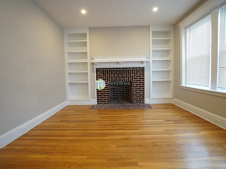 19 Vinal St #1910 — Photo 8