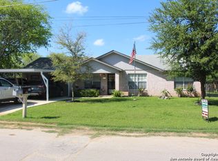 8055 1st St, Somerset, TX 78069