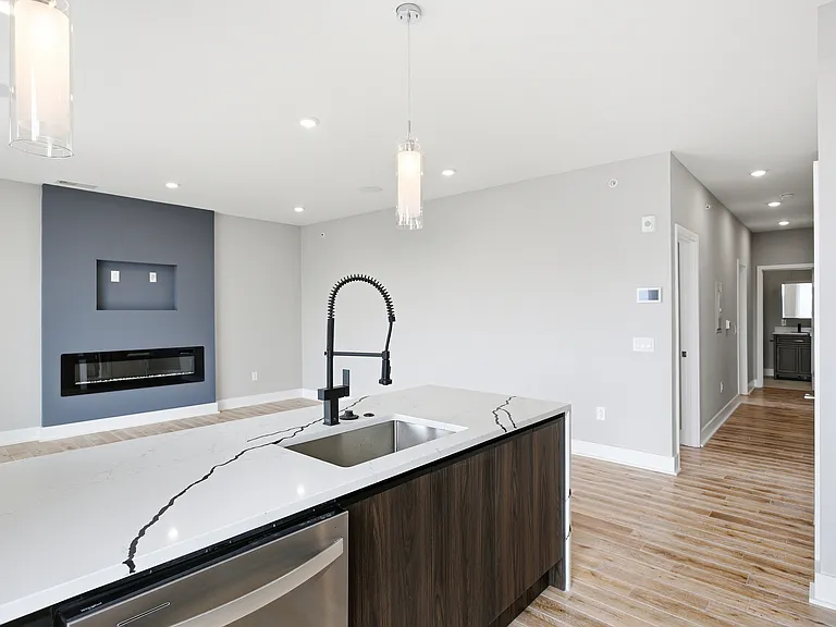 Veranda Apartments — Photo 57