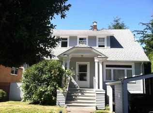 1230 NE 89th St, Seattle, WA 98115