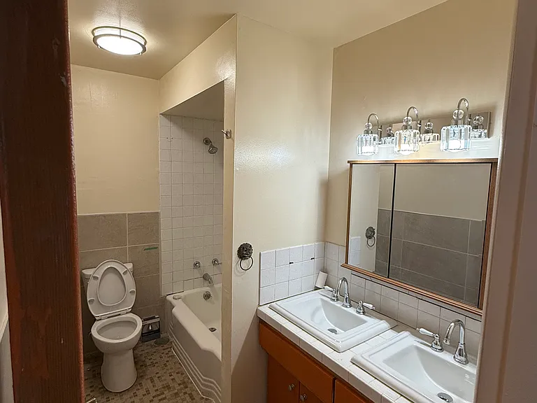 25 Braeburn Dr — Photo 10