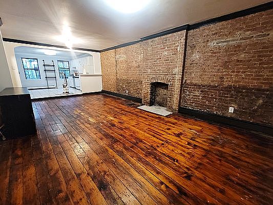 1st image of 148 Quincy St