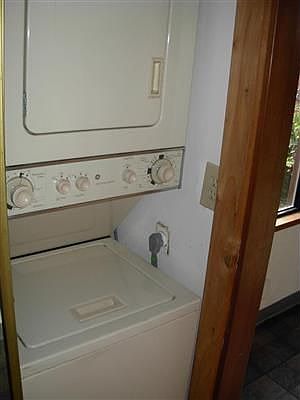 5th image of 1709 10th Ave SE